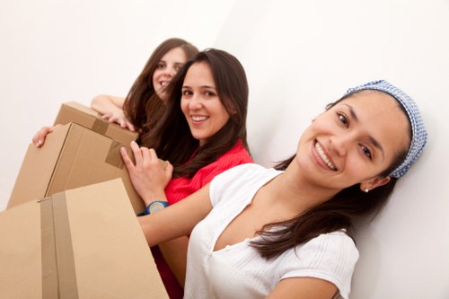 Professional flat removals service covering Greenwich and nearby areas